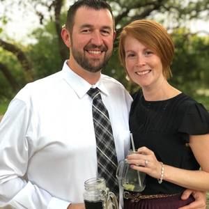 Meet your Posher, Leslie